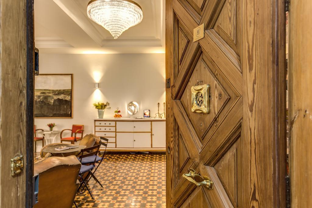 We Boutique Hotel Barcelona Luaran gambar